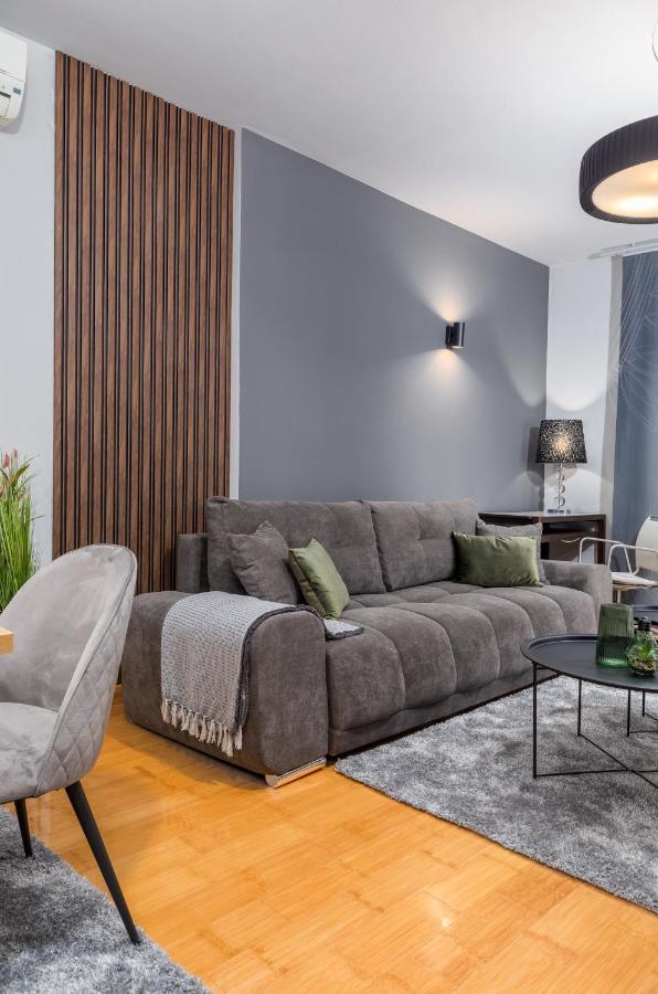 Lux Apartment Teo - New พูลา ภายนอก รูปภาพ