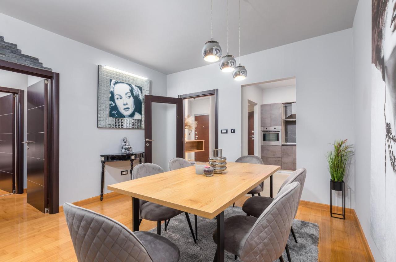 Lux Apartment Teo - New พูลา ภายนอก รูปภาพ