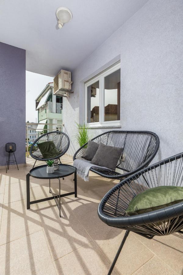 Lux Apartment Teo - New พูลา ภายนอก รูปภาพ
